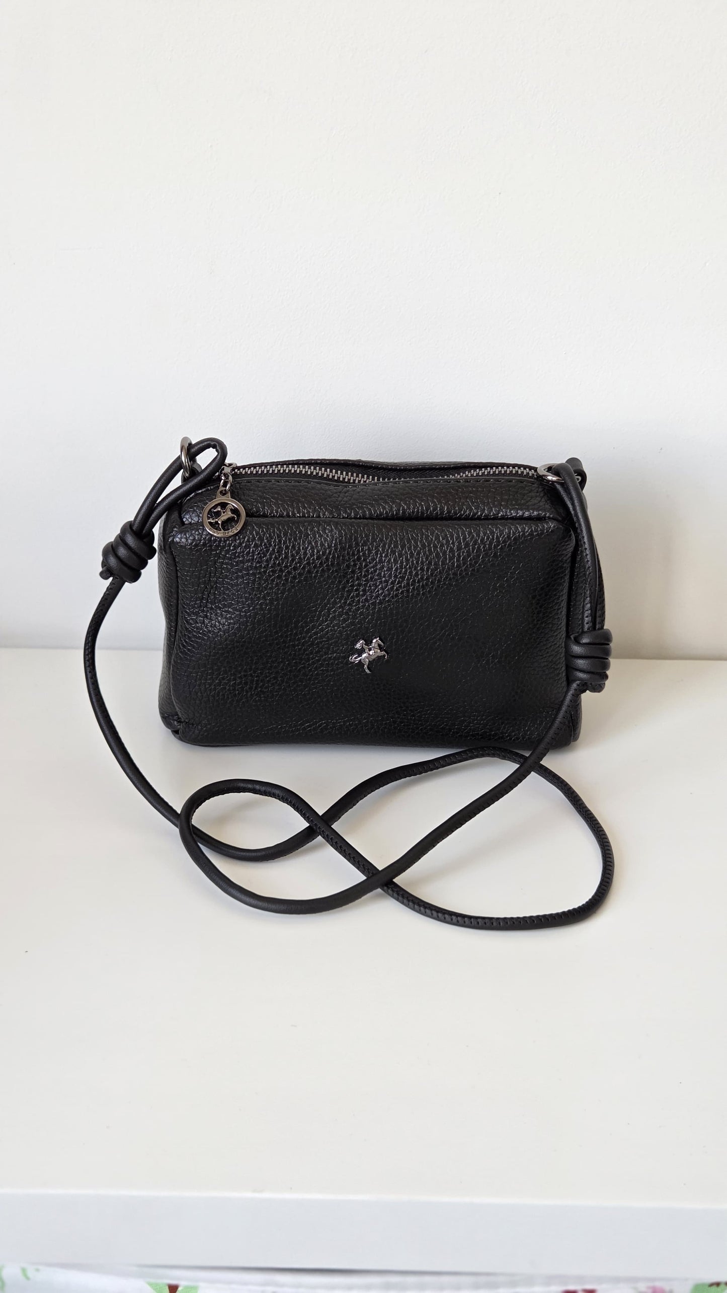 Noir Knot Crossbody